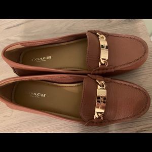 Coach flats